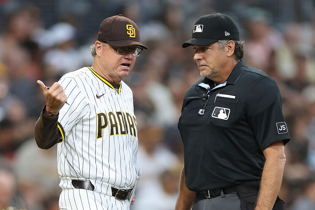 パドレス、4連敗で首位ドジャースとの2ゲーム差変わらず 初回に3被弾4失点、2回には疑惑の大飛球で監督退場も(ベースボールキング) – Yahoo!ニュース – Yahoo!ニュース パドレス、4連敗で首位ドジャースとの2ゲーム差変わらず 初回に3被弾4失点、2回には疑惑の大飛球で監督退場も(ベースボールキング) - Yahoo!ニュース - Yahoo!ニュース