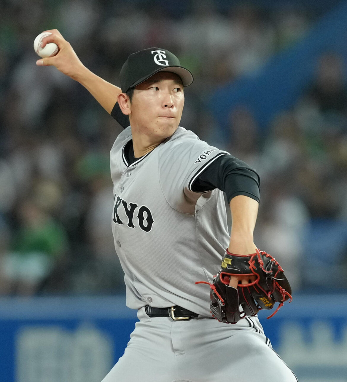 【巨人】戸郷翔征が村上に全13球直球で空振り三振「なかなか勝負楽しめることない」今季４勝目（日刊スポーツ） - Yahoo!ニュース - Yahoo!ニュース