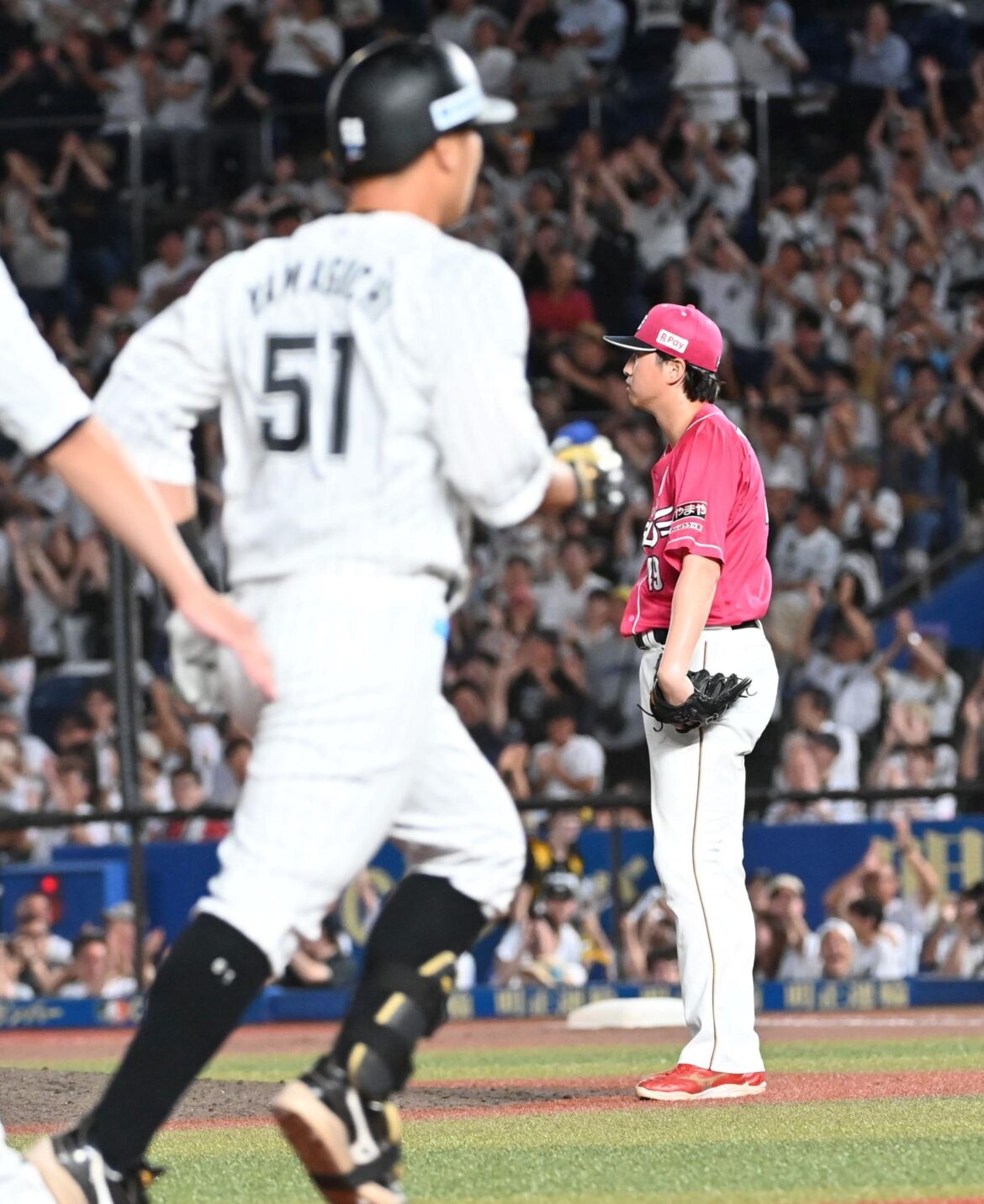 楽天が痛恨逆転負け ２番手西垣が勝ち越し３ラン被弾 ３位オリックスとのゲーム差は２のまま（デイリースポーツ） - Yahoo!ニュース - Yahoo!ニュース