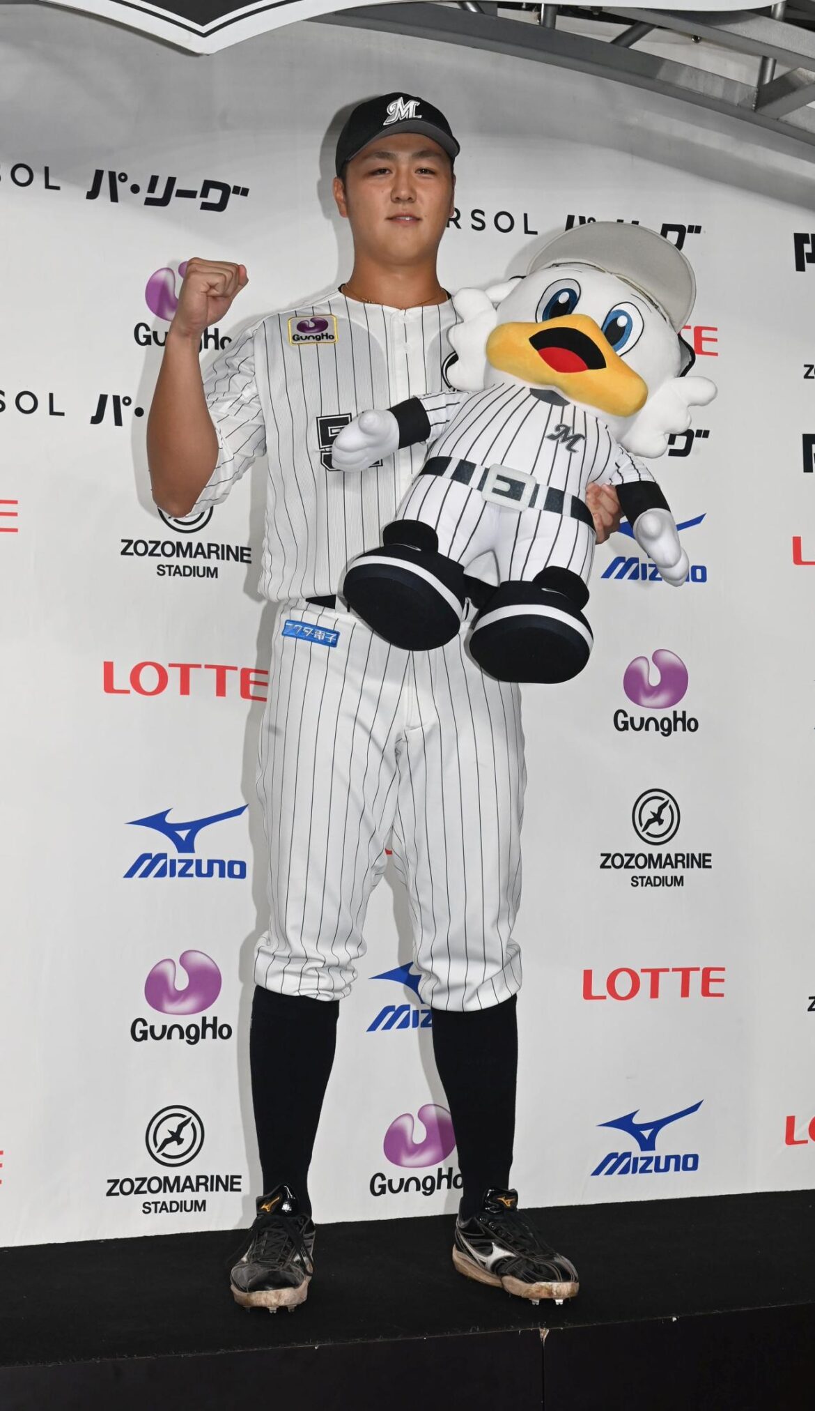 ロッテ・山口 決勝３ラン「やりかえしたい気持ち」 ファンから２日遅れのハッピーバースデーに「マジで嬉しかった」（デイリースポーツ） - Yahoo!ニュース - Yahoo!ニュース