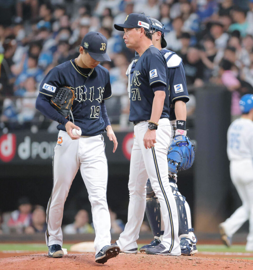 【オリックス】前夜サヨナラ負けのショック引きずる連敗…山岡泰輔が痛恨の2者連続押し出し四球(スポーツ報知) – Yahoo!ニュース – Yahoo!ニュース 【オリックス】前夜サヨナラ負けのショック引きずる連敗…山岡泰輔が痛恨の2者連続押し出し四球(スポーツ報知) - Yahoo!ニュース - Yahoo!ニュース