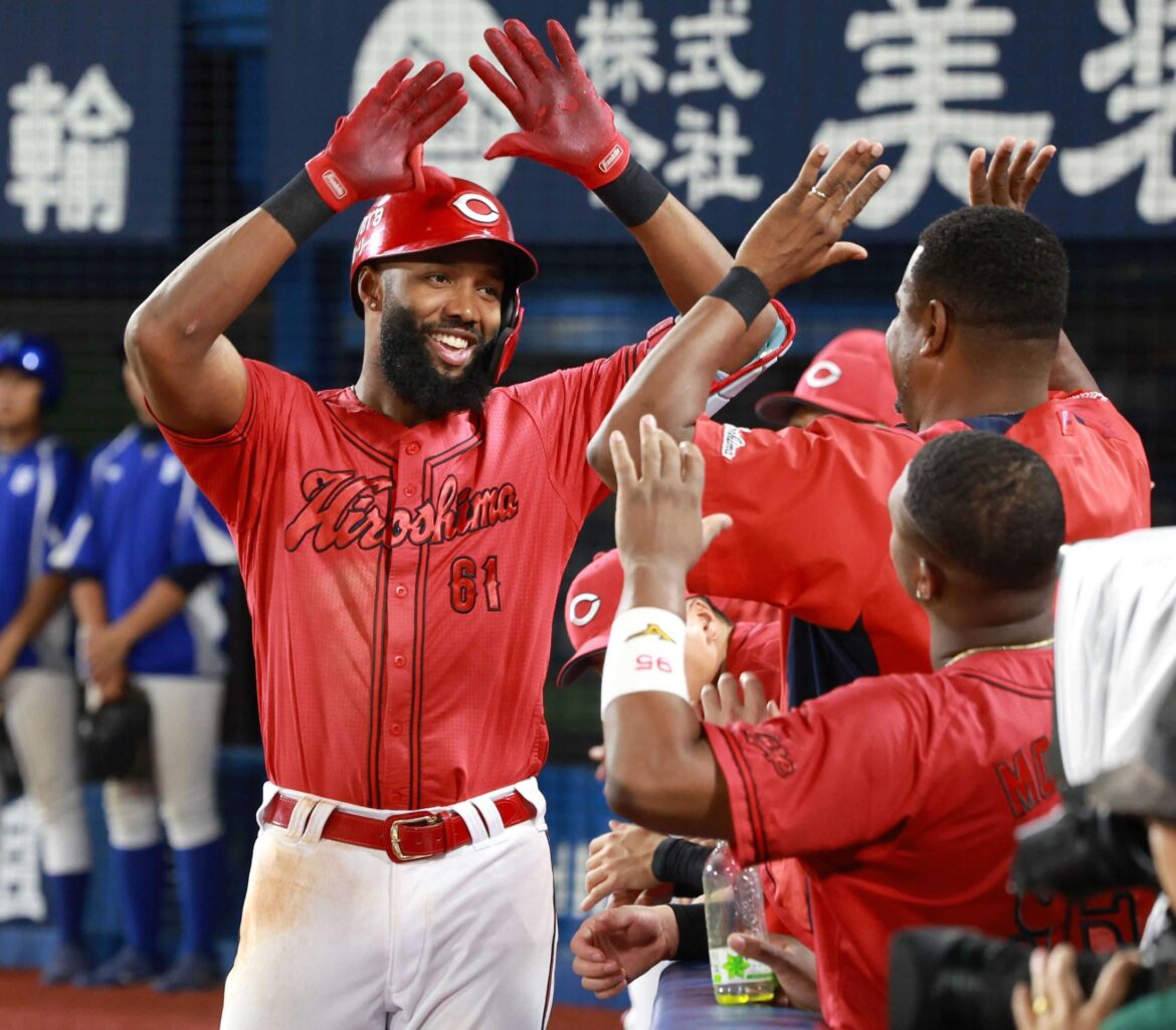 広島・ファビアン シーツ以来球団２１年ぶり来日初５安打「野球人生で初めてだよ」 ＤｅＮＡと再び４差「大事な戦い」（デイリースポーツ） - Yahoo!ニュース - Yahoo!ニュース