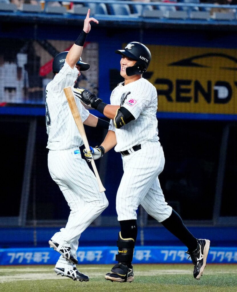 ロッテ・山口が先制2ラン!自身初の3戦連発で9戦5発(スポニチアネックス) – Yahoo!ニュース ロッテ・山口が先制2ラン!自身初の3戦連発で9戦5発(スポニチアネックス) - Yahoo!ニュース