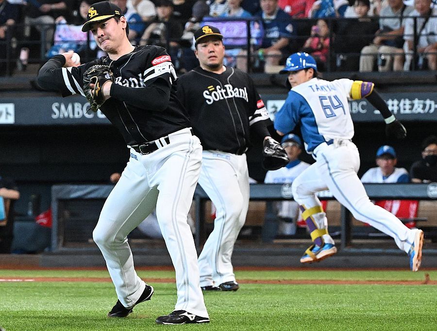 ソフトバンクに手痛い連係ミス 犠打処理で有原航平が三塁送球もダウンズ戻れず(西スポWEB OTTO!) – Yahoo!ニュース – Yahoo!ニュース ソフトバンクに手痛い連係ミス 犠打処理で有原航平が三塁送球もダウンズ戻れず(西スポWEB OTTO!) - Yahoo!ニュース - Yahoo!ニュース