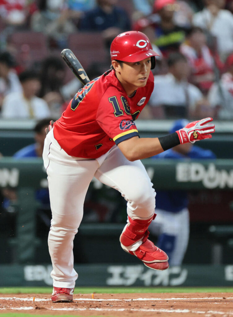 【広島】佐々木泰、プロ初打点＆マルチ 母校・県岐阜商の躍進も刺激「負けていられない」（日刊スポーツ） - Yahoo!ニュース - Yahoo!ニュース