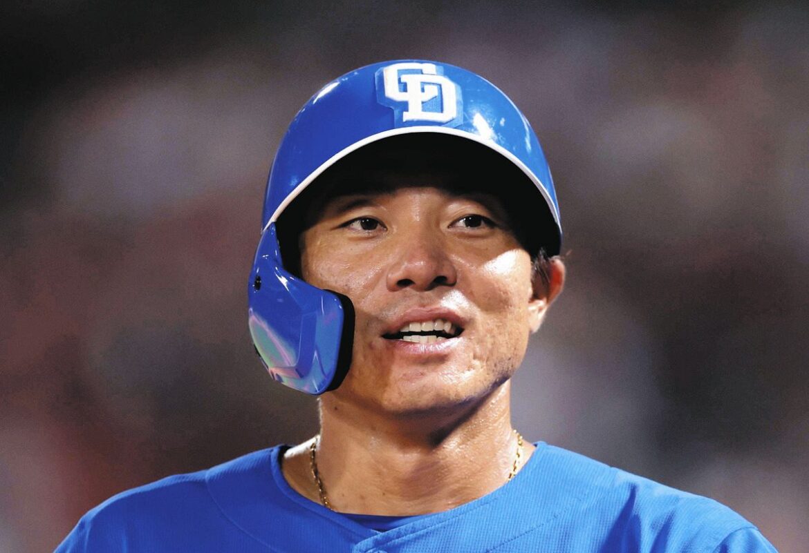 中日・大島洋平、13年ぶり右翼守備は英智さんの引退セレモニー以来「いつもと角度が違って新鮮で、楽しみました」（中日スポーツ） - Yahoo!ニュース - Yahoo!ニュース