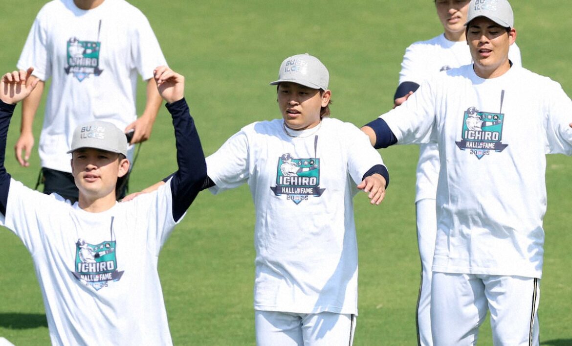 オリックス イチロー氏殿堂入り記念イベント実施 試合前練習でナインが記念Tシャツ着用（スポニチアネックス） - Yahoo!ニュース - Yahoo!ニュース