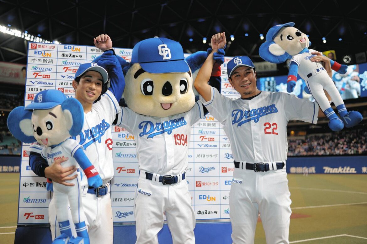 【番記者メモ】お立ち台での”奇遇”組み合わせ、大野雄大は感慨「あのとき…1週間で5回ぐらい謝られて」あれから半月「頼れる忍者」たたえる（中日スポーツ） - Yahoo!ニュース - Yahoo!ニュース