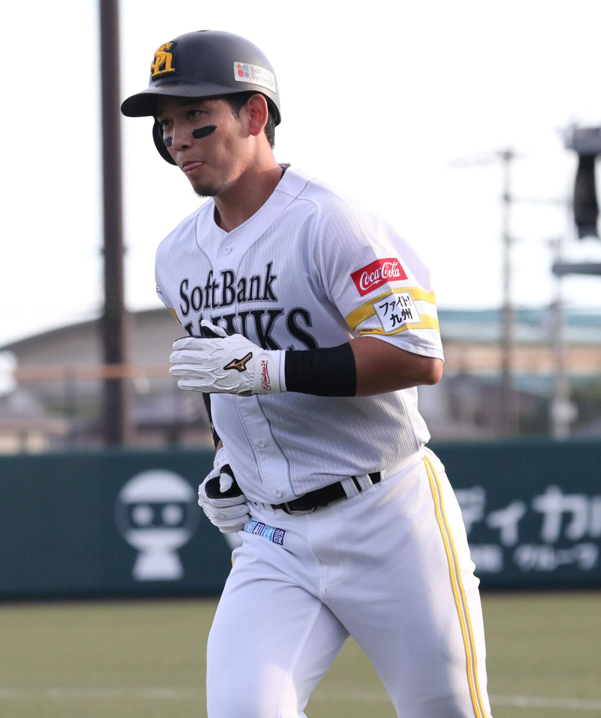 【ソフトバンク】栗原陵矢が１軍に合流し練習 ７月に右脇腹痛め離脱 ８月中旬に２軍で実戦復帰（日刊スポーツ） - Yahoo!ニュース - Yahoo!ニュース