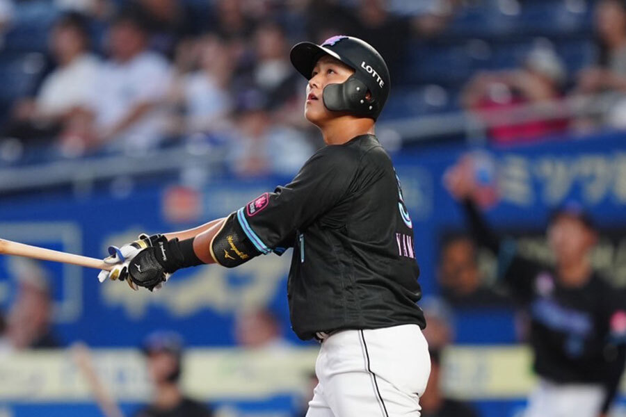 4打席連続本塁打→11打数1安打 ロッテ・山口航輝の課題…OB捕手の劇弾分析と評価(Full-Count) – Yahoo!ニュース – Yahoo!ニュース 4打席連続本塁打→11打数1安打 ロッテ・山口航輝の課題…OB捕手の劇弾分析と評価(Full-Count) - Yahoo!ニュース - Yahoo!ニュース