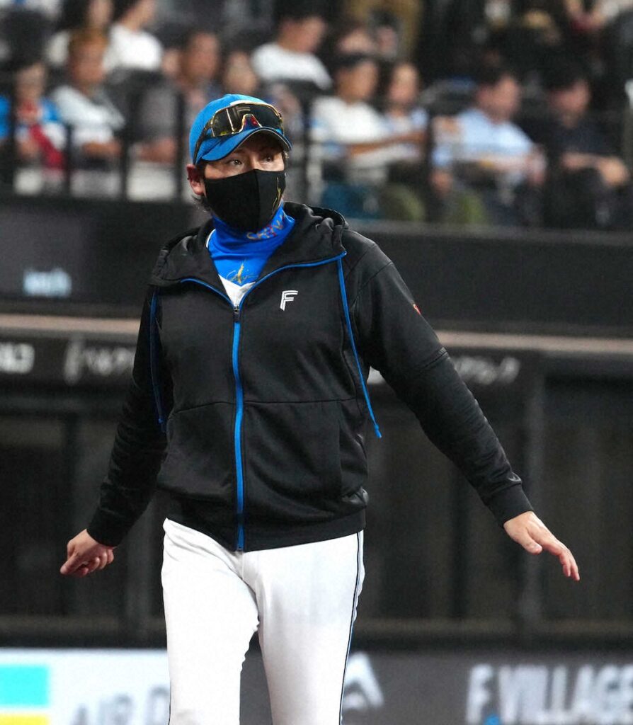 日本ハム・新庄監督 お見事!スクイズ読み切ってピンチ脱出 「謎の嗅覚」「凄いな」(スポニチアネックス) – Yahoo!ニュース – Yahoo!ニュース 日本ハム・新庄監督 お見事!スクイズ読み切ってピンチ脱出 「謎の嗅覚」「凄いな」(スポニチアネックス) - Yahoo!ニュース - Yahoo!ニュース