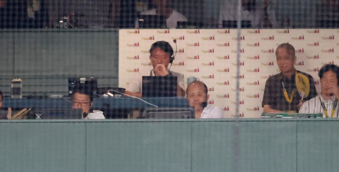 【阪神】前監督の岡田顧問が甲子園解説“３連投”巨人岸田捕手のリードをばっさり、ため息も（日刊スポーツ） - Yahoo!ニュース - Yahoo!ニュース