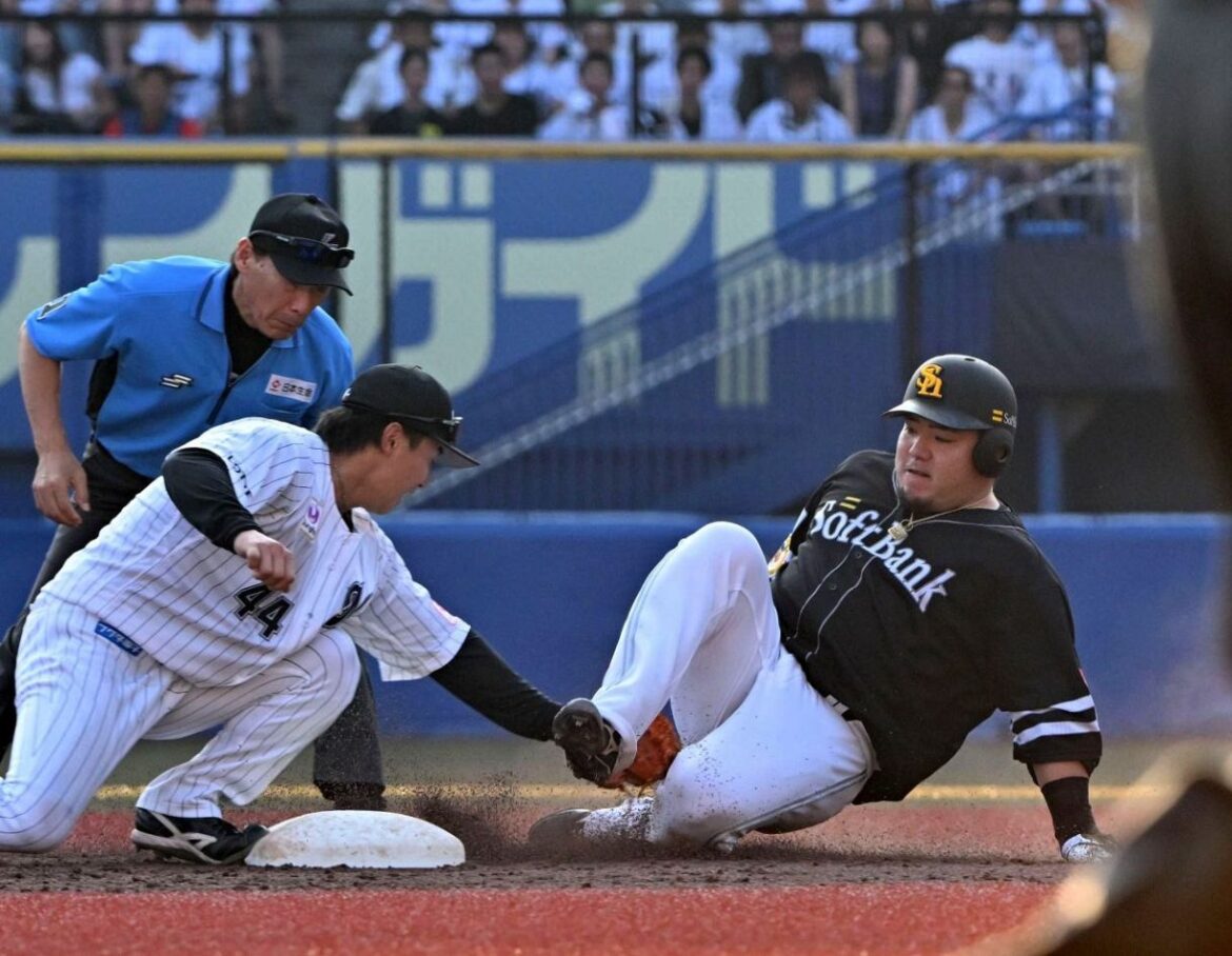 無死満塁で追加点なし…首位ソフトバンク、ゲーム差拡大チャンスも拙攻続く 山川穂高は先頭で安打も走塁死：「おっ！」でつながる地元密着のスポーツ応援メディア 西スポWEB OTTO! - 西スポWEB OTTO!