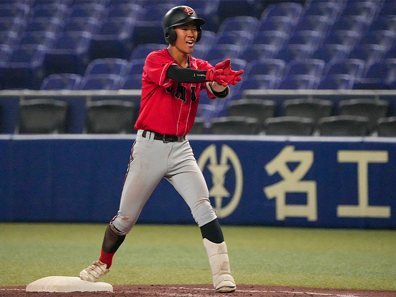 5回裏に中島選手のタイムリーで追加点