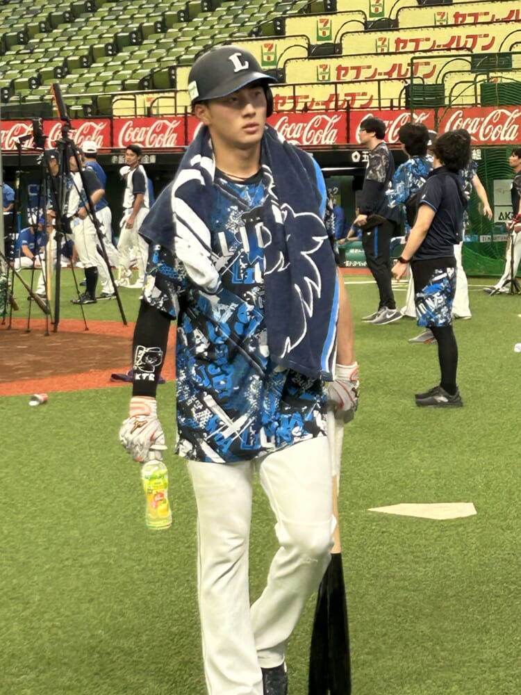 12球団の一桁の「空き」番号は?西武はチームの象徴「3」「7」を背負う選手は生まれるのか。 : 限界突パ 12球団の一桁の「空き」番号は?西武はチームの象徴「3」「7」を背負う選手は生まれるのか。 : 限界突パ