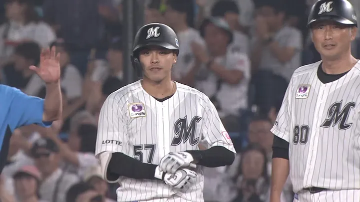 Chiba Lotte remonta victoria/partido ganado! Ryusei Ogawa conecta el hit ganador | La Liga del Pacífico Ryusei Ogawa jugador de Chiba Lotte Marines © La Liga del Pacífico TV