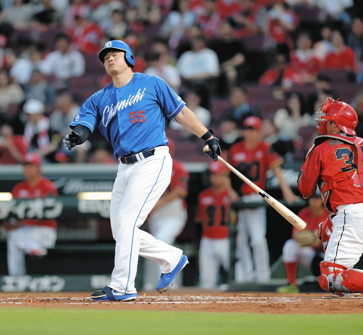 中日・森野打撃コーチ、「フライピッチャーに対して弱いフライを…」広島・遠藤淳志に封じられた打線に見解:中日スポーツ・東京中日スポーツ – 中日新聞Web 4回表1死、細川が空振り三振に倒れる