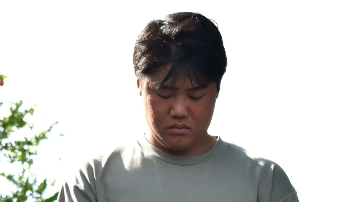 高太一、原爆犠牲者に黙とう「野球できているのは昔の人の苦労あってこそ」 – 中国新聞デジタル 高太一、原爆犠牲者に黙とう「野球できているのは昔の人の苦労あってこそ」 - 中国新聞デジタル