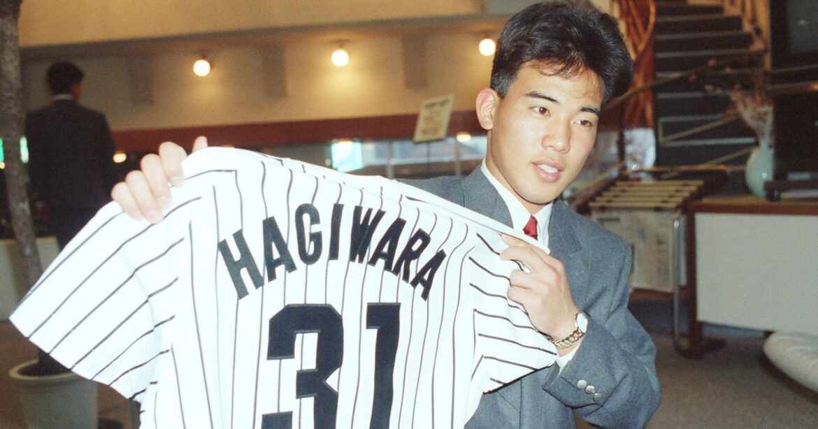 田口壮「阪神に行きたくない10カ条」を阪神出身スカウトに仕掛けられ…「阪神に行きたい」萩原誠1位指名に流れた阪神の“無難”という伝統 - ドラフト会議 | プロ野球 - Number Web