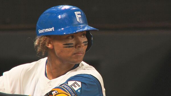 【ファイターズ】 今季70勝目 首位ソフトバンクとのゲーム差1変わらず – FNNプライムオンライン 【ファイターズ】 今季70勝目 首位ソフトバンクとのゲーム差1変わらず - FNNプライムオンライン