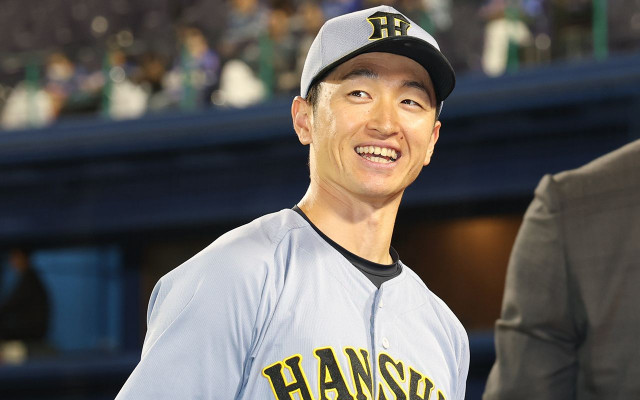 「25億円オファーの可能性も…」セ・リーグ首位を独走中の阪神・近本光司(30)にライバル巨人が熱視線を送る“野球の実力だけではない”理由とは(文春オンライン)|dメニューニュース – dメニューニュース 「25億円オファーの可能性も…」セ・リーグ首位を独走中の阪神・近本光司(30)にライバル巨人が熱視線を送る“野球の実力だけではない”理由とは(文春オンライン)|dメニューニュース - dメニューニュース