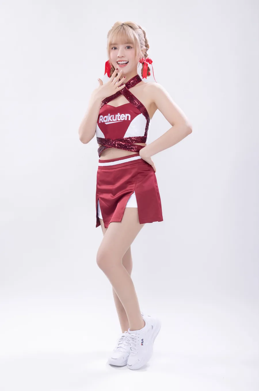 U-chan ©Rakuten Monkeys