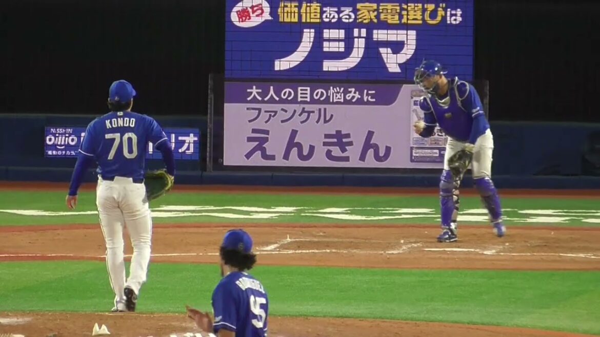 2025年8月31日 中日・近藤 廉 投手の準備投球（ボールデッド中）