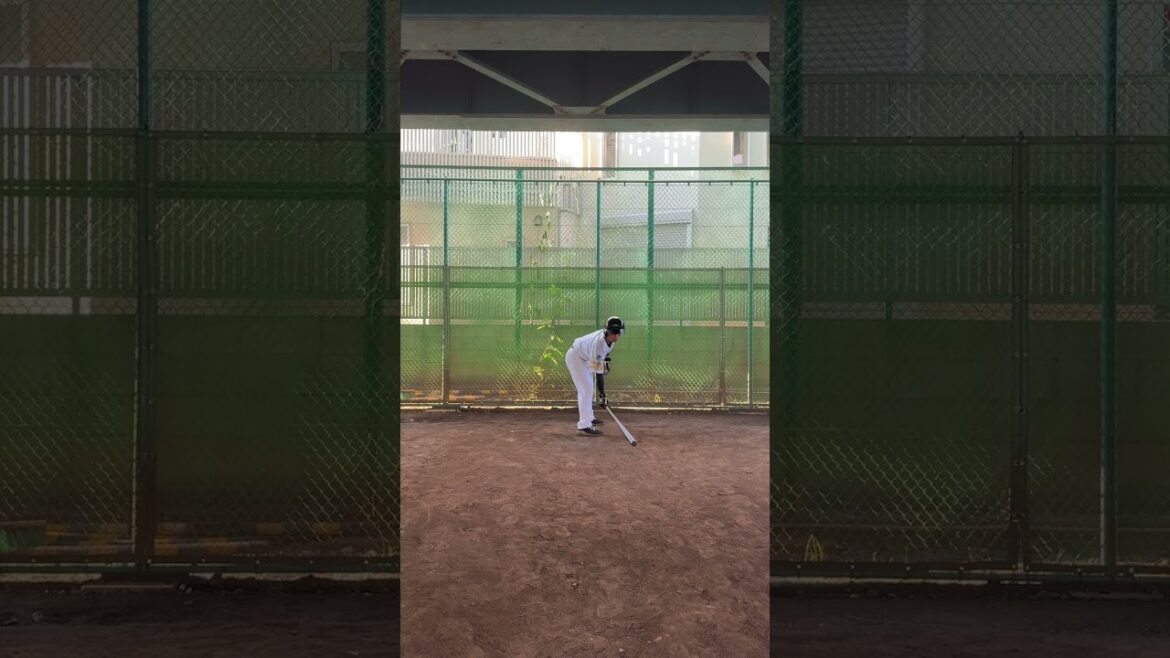 バースデーソングを最後まで待ってくれた加藤貴之投手に感謝を伝える近藤健介選手 バースデーソングを最後まで待ってくれた加藤貴之投手に感謝を伝える近藤健介選手