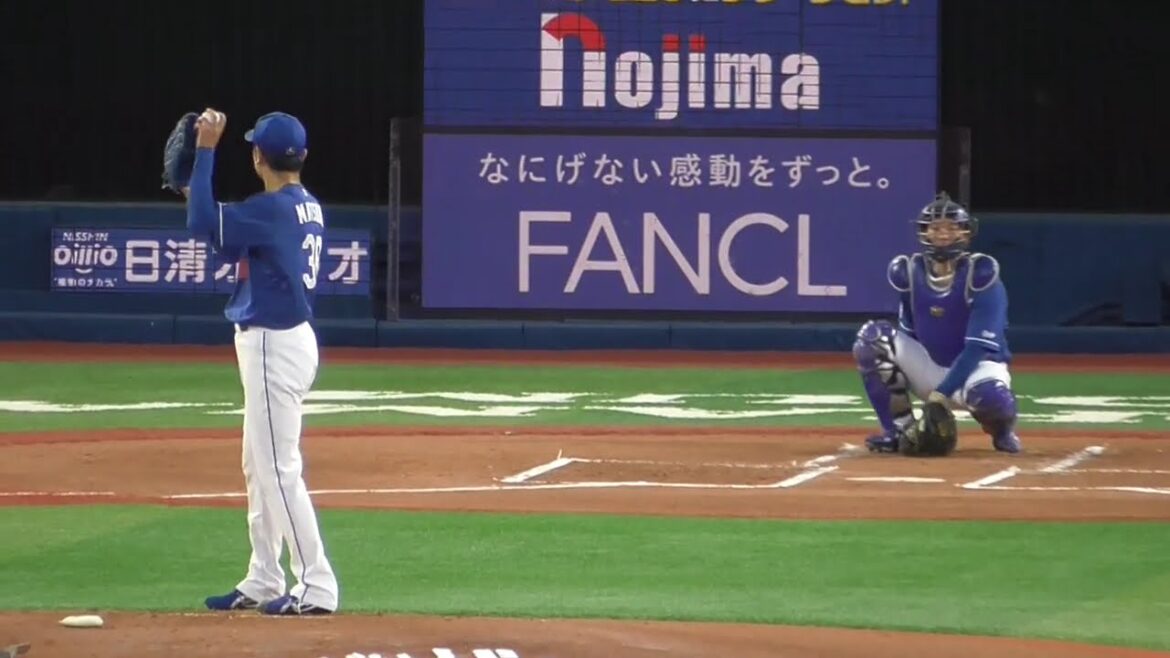 2025年8月31日 中日・松葉 貴大 投手の準備投球（ボールデッド中）