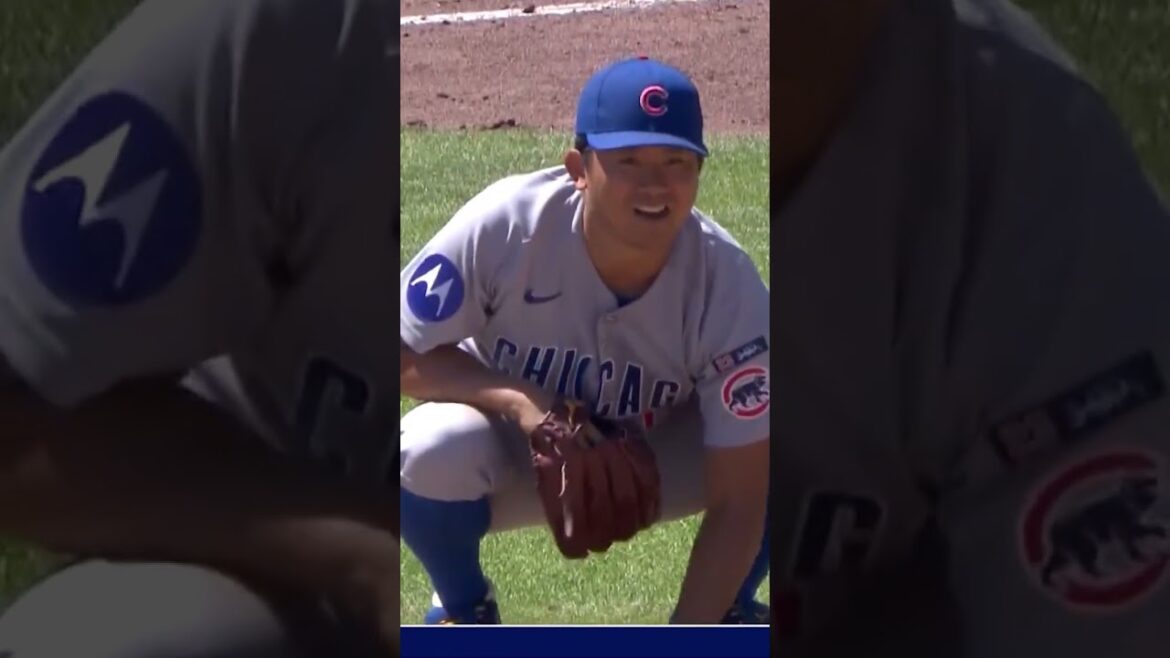 IAN HAPP ROBS WILMER FLORES WITH DIVING CATCH 😳