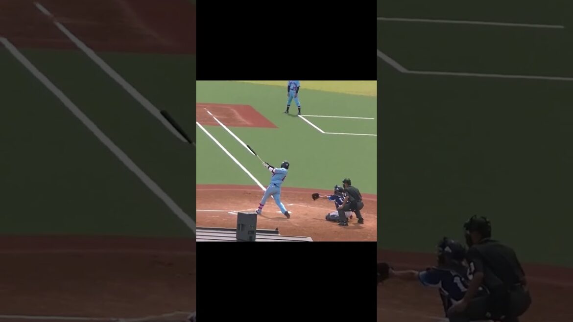 ヤクルトルーキー伊藤琉偉がヒットで宮本丈の場面＜2軍・ヤクルトスワローズ対 西武ライオンズ  2024年5月26日＞