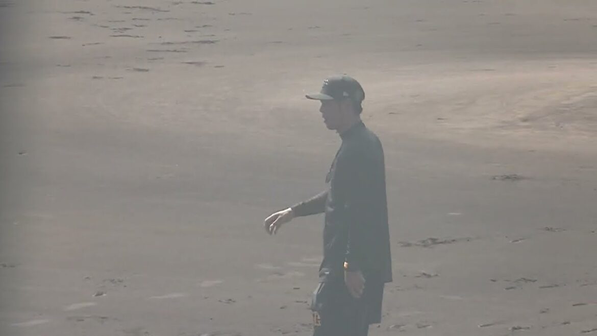 立岡宗一郎  外野守備走塁コーチ