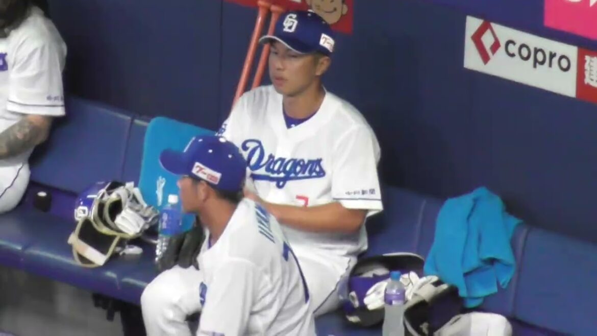 福永裕基  以前の定位置からお引越し  久しぶりの1軍ベンチは少し変化していた　中日ドラゴンズVS読売ジャイアンツ　2025/09/05