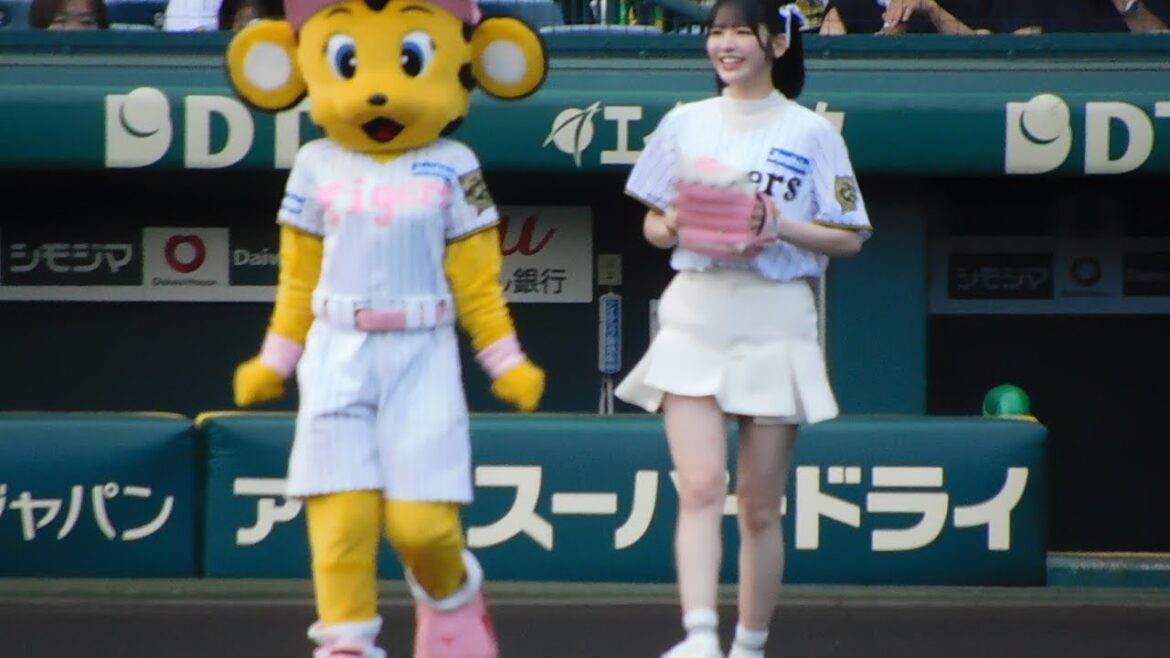 【西宮出身】FRUITS ZIPPER 鎮西寿々歌さん ファーストピッチ 過去には藤川監督と天テレで共演