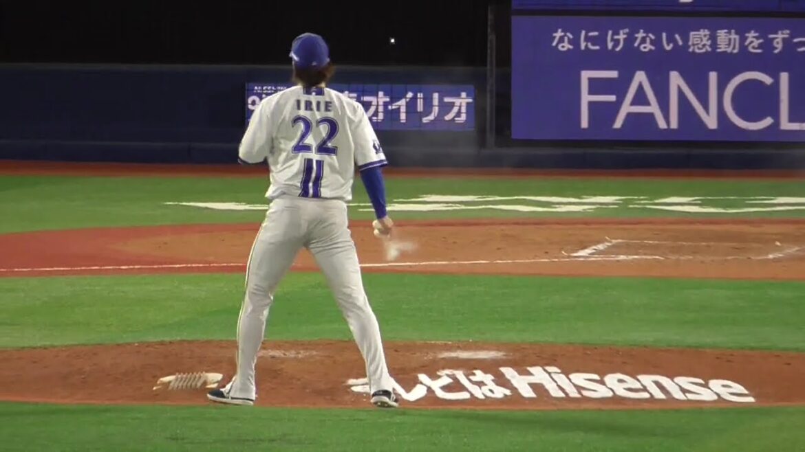 2025年8月28日 阪神戦・入江 大生 投手の準備投球（ボールデッド中）