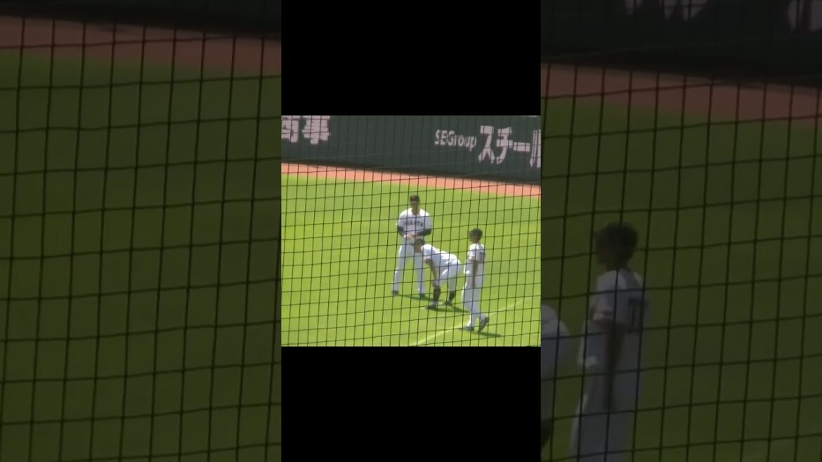 舟越秀虎と亀田啓太 試合前の話してる様子（  読売ジャイアンツ3軍 対 ソフトバンクホークス3軍 2024年9月2日）