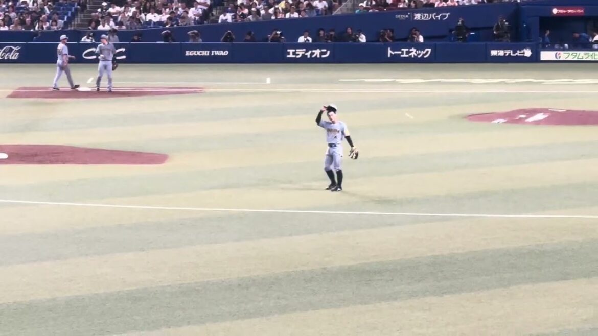 2ランを放った佐藤輝明と、熊谷敬宥（プロ初）