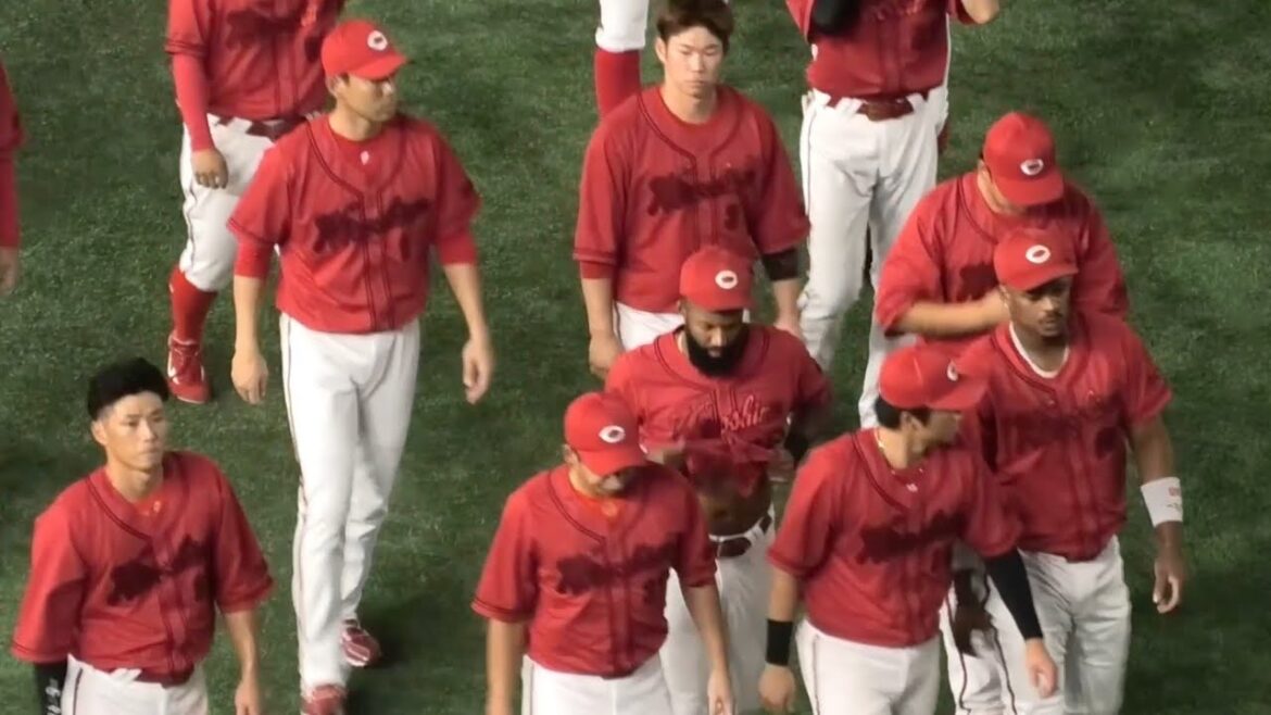 東京ドームのファンへご挨拶...2年連続BクラスでCSが消滅して元気のないカープナイン！広島東洋カープvs読売ジャイアンツ 2025年9月20日