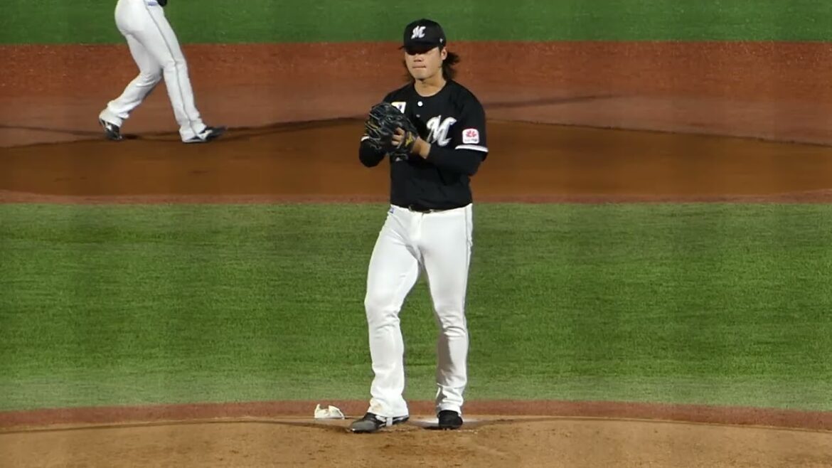 2025年9月19日 イースタンリーグ 千葉ロッテ・ 森 遼大朗 投手の準備投球(イニング中外)