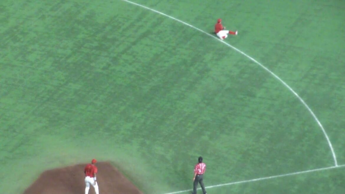 広島 菊池涼介 ナイスプレー　巨人 vs 広島　2025年9月20日(土)　東京ドーム