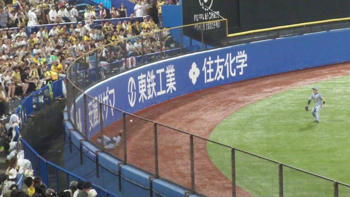 ヤクルト 古賀優大 タイムリーツーベースヒット 2者連続フェンス直撃　ヤクルト vs 阪神　2025年9月21日(日)　神宮球場