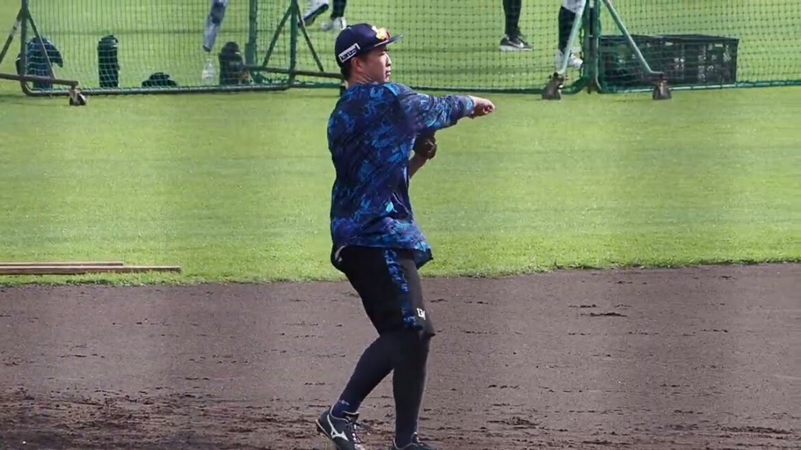 2025.09.06 くふうハヤテ-埼玉西武 #川野涼太 #平沢大河 守備練習 (ちゅ～るスタジアム清水)