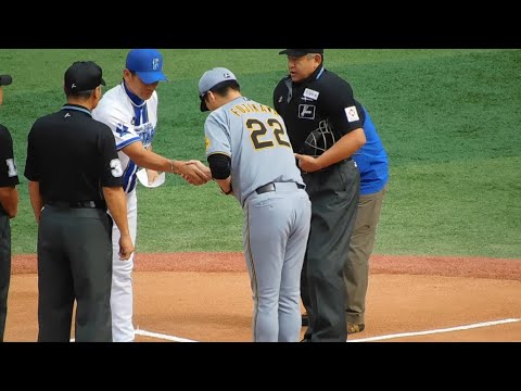 【今季最終戦】阪神藤川監督 横浜三浦監督 最後の直接対決 メンバー表交換 【今季最終戦】阪神藤川監督 横浜三浦監督 最後の直接対決 メンバー表交換