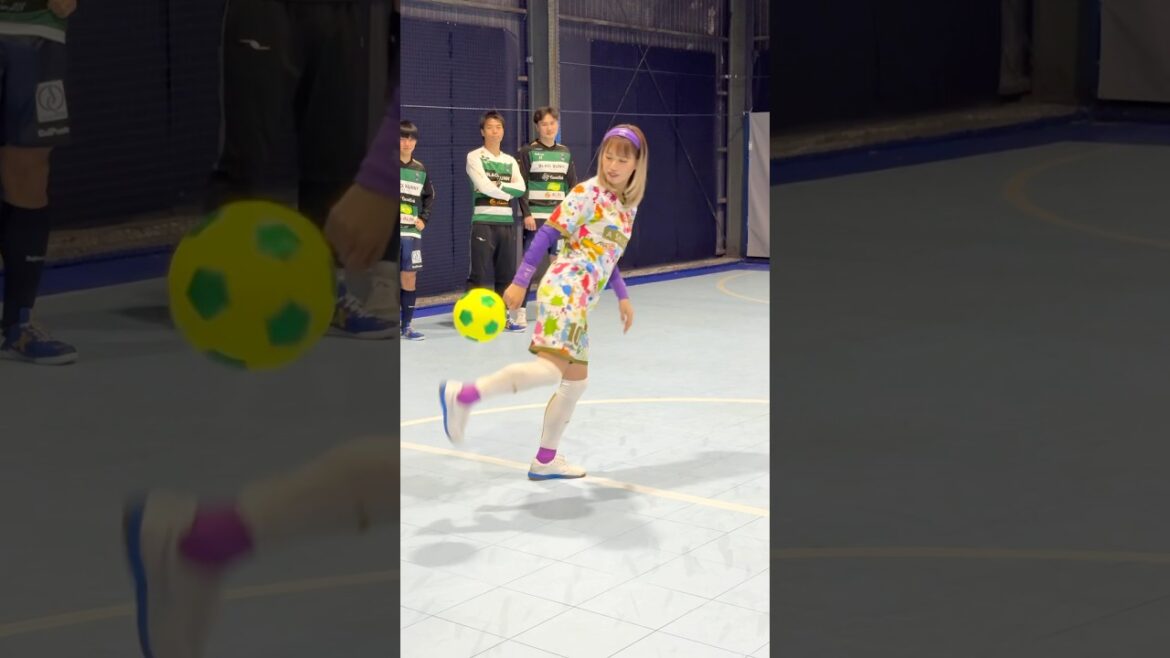 どっちがドリブル上手い？#shorts