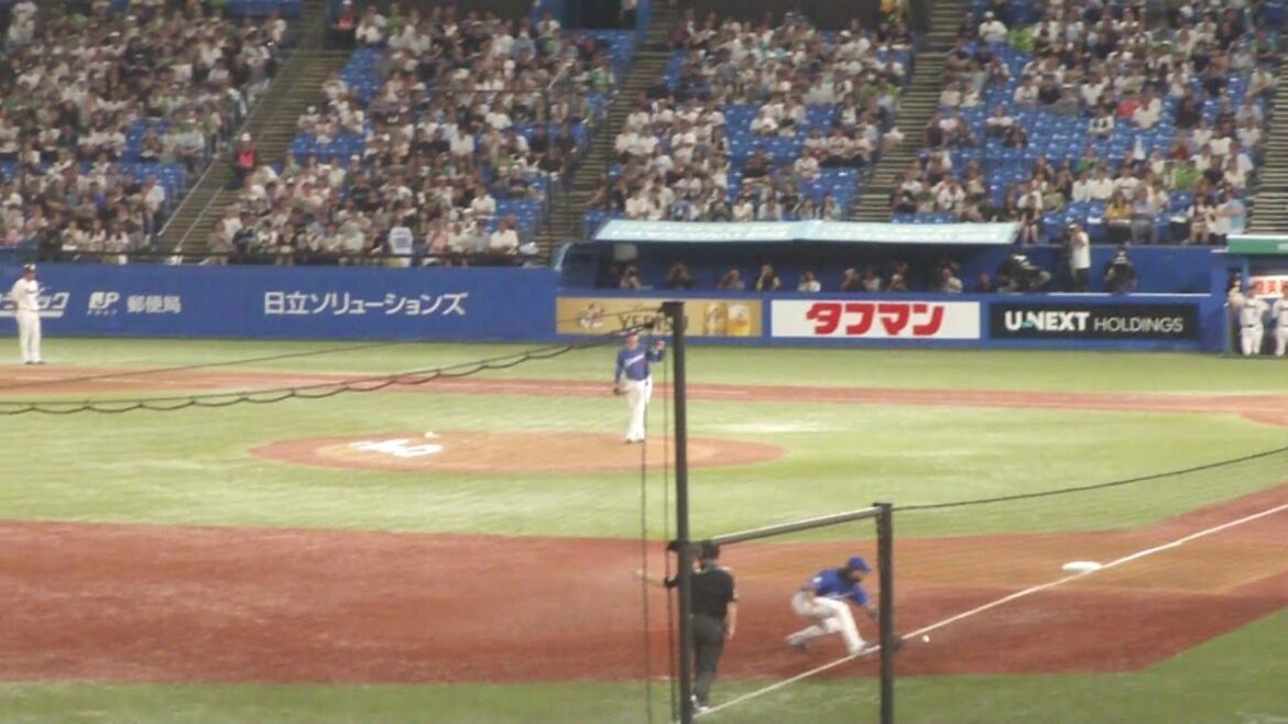 中日 チェイビス ナイスプレー　ヤクルト vs 中日　2025年9月10日(水)　神宮球場