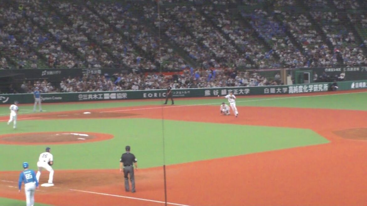 西武 源田壮亮 ナイスプレーで試合終了　西武 5 - 4 日本ハム　2025年9月25日(木)　ベルーナドーム