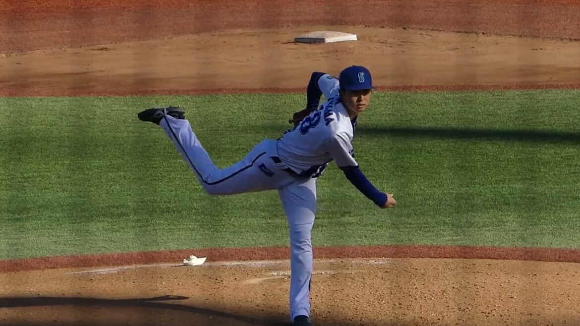 2025年9月24日 イースタンリーグ 東北楽天戦・京山 将弥 投手の準備投球（イニング中外）