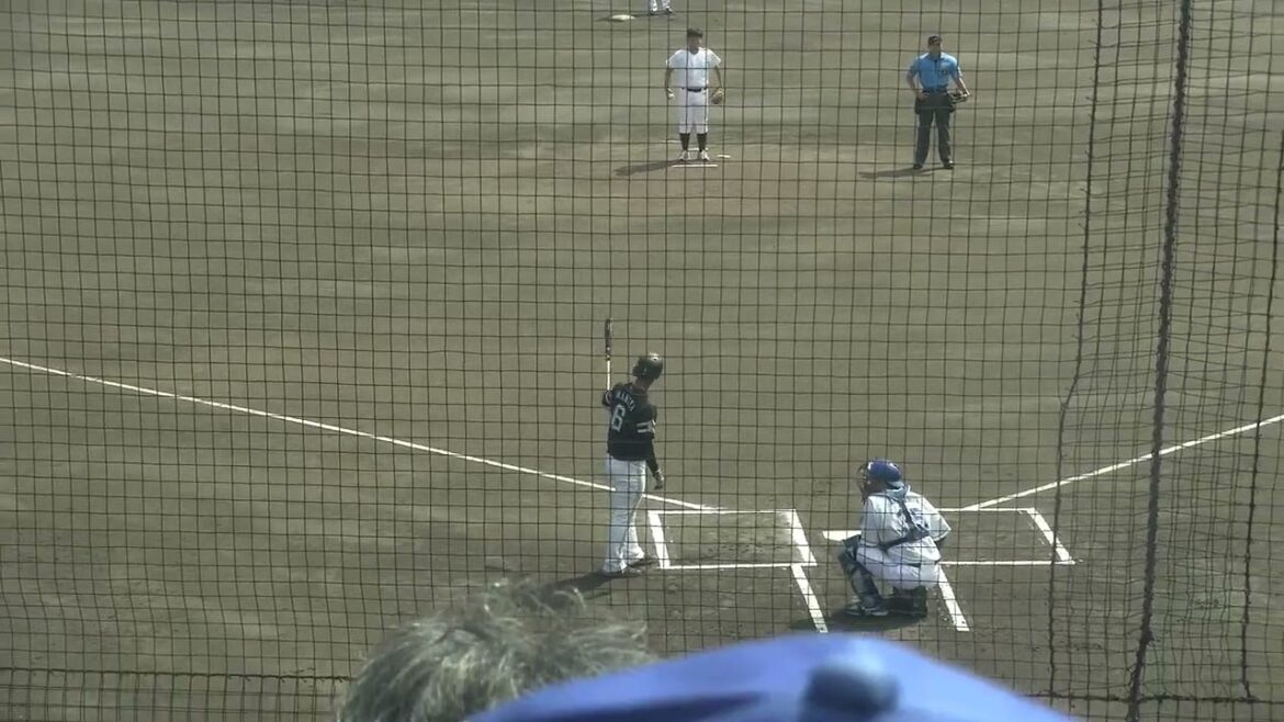 CBCアナウンサー永岡歩さん 始球式の様子 ウエスタンリーグ 中日ドラゴンズ VS 福岡ソフトバンクホークス 1番打者の今宮健太選手が打席に  2025/9/26 ナゴヤ球場