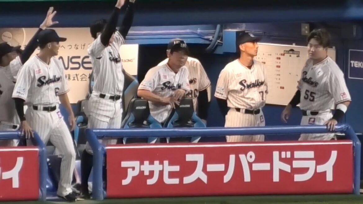 引退表明の川端慎吾が代打でツーベース！そのボールの行方⁉️東京ヤクルトスワローズ 明治神宮球場 2025年9月27日