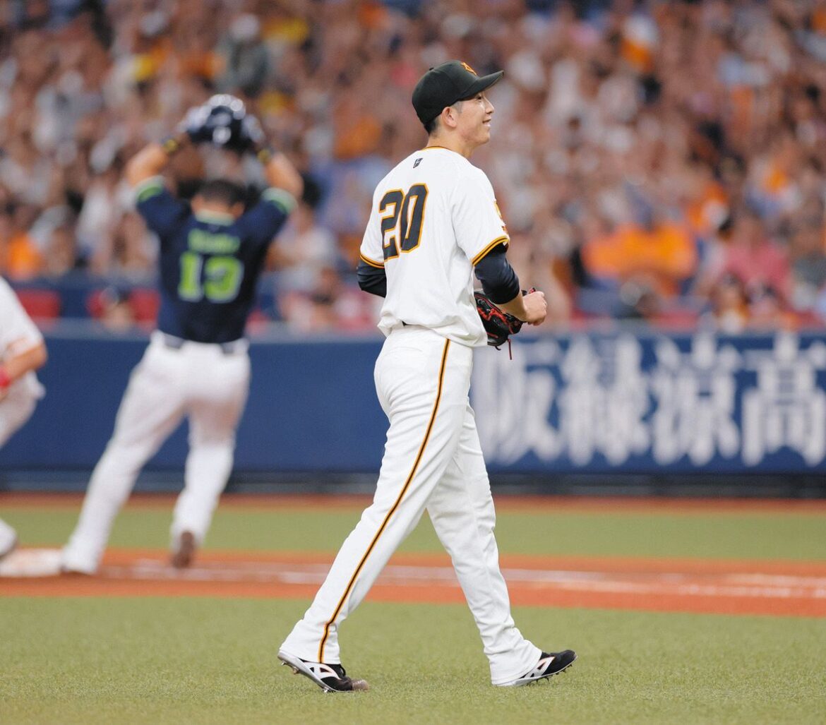 巨人・戸郷翔征、初回の大ピンチに命拾い オスナの痛烈打球、ぎりぎりファウルの判定 最後は併殺打に仕留めて無失点で切り抜ける:中日スポーツ・東京中日スポーツ – 中日新聞Web 1回表1死満塁、オスナ(奥)を併殺に打ち取った巨人・戸郷